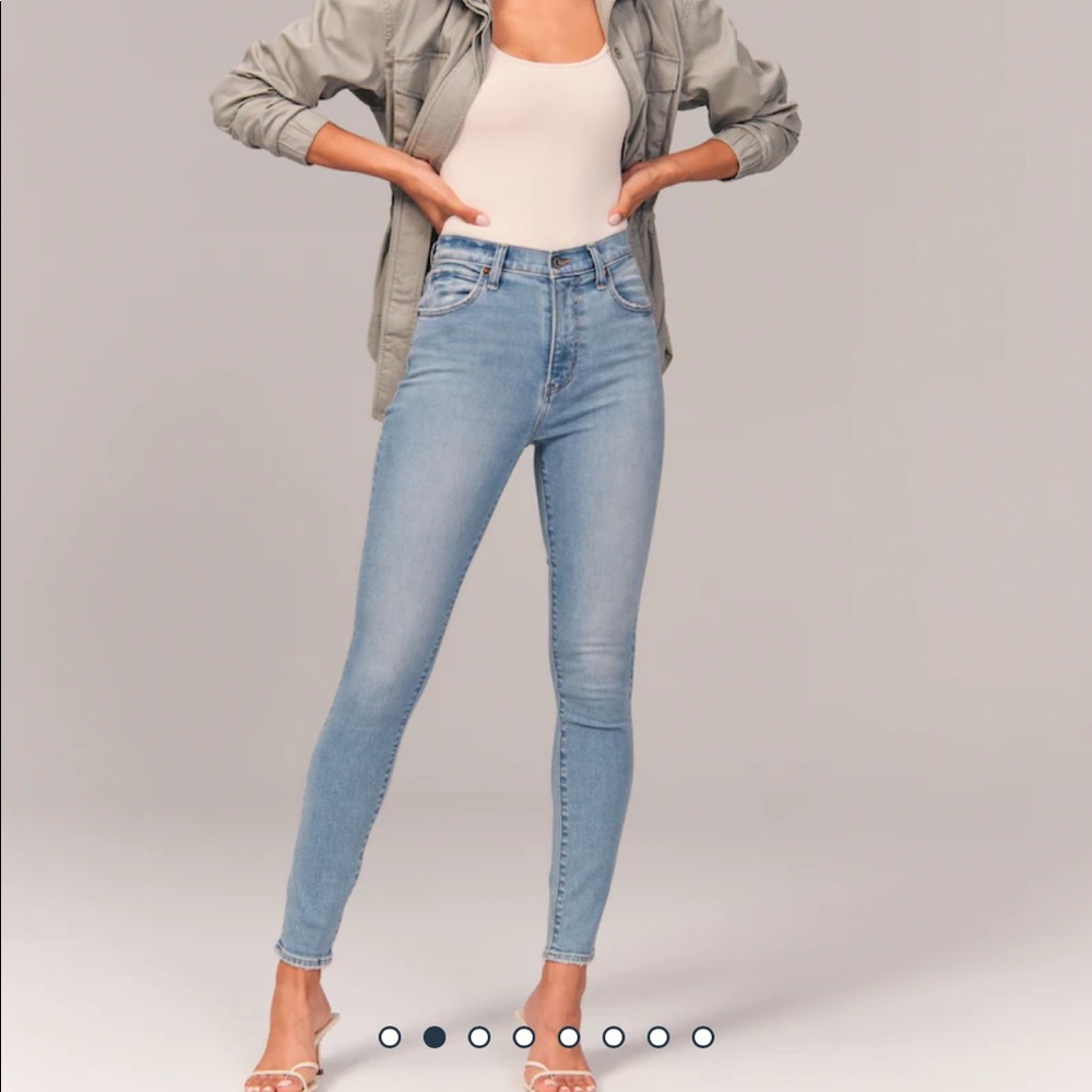 Abercrombie & Fitch Ultra High Rise Super Skinny Jeans 27 | A&F